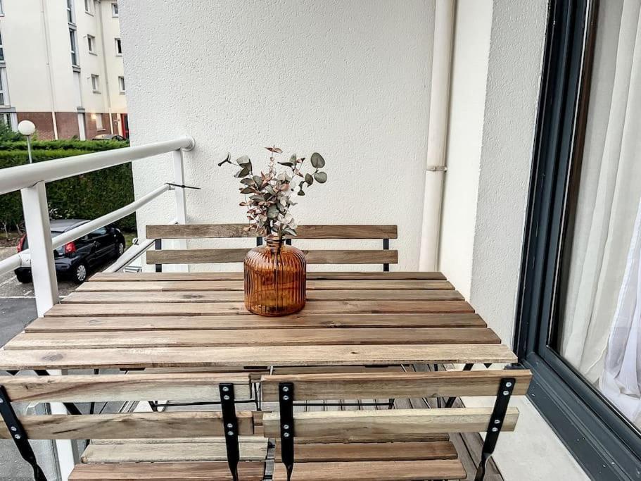 Le Julia - Neuf - Gare Et Garage Apartment Compiegne Exterior photo